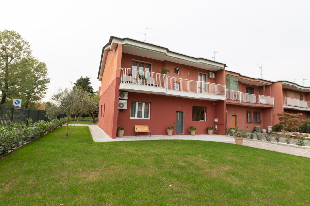 Relax Nel Verde Сеграте Экстерьер фото